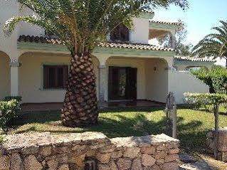 Iss Travel, Ambra Apartments - 800 M From La Cinta Beach San Teodoro  Esterno foto